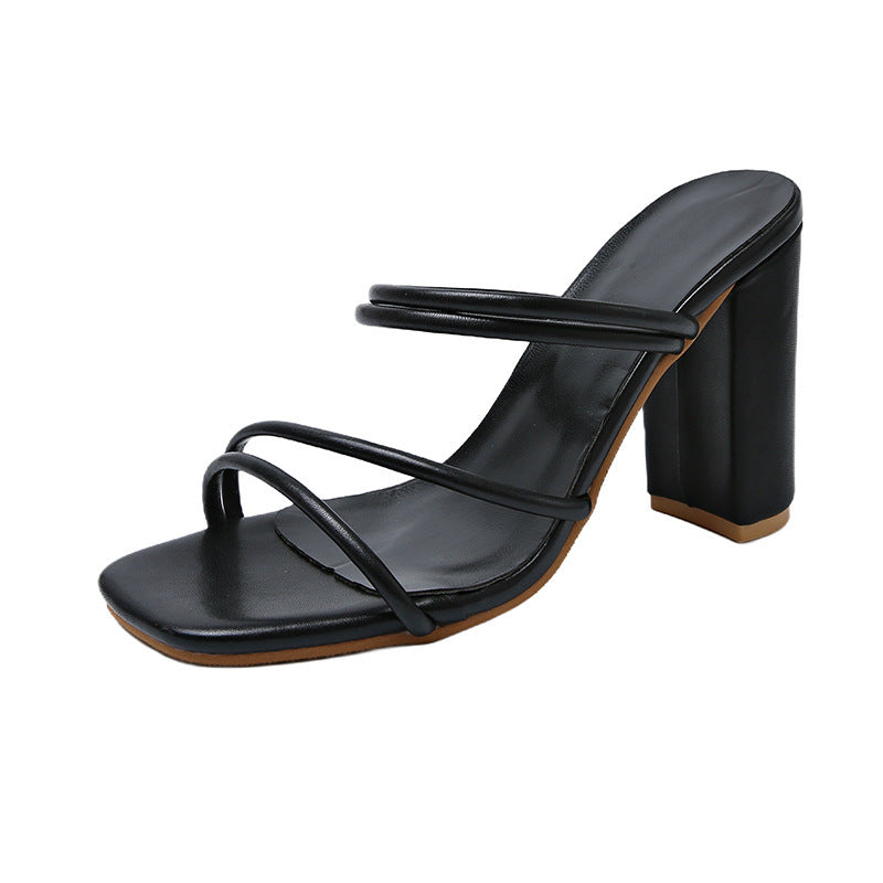 2025 Neue super schlank machende weiße Sandalen für Damen Sommer