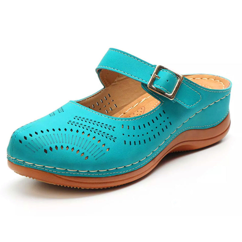 Vintage-Slipper mit Keilabsatz