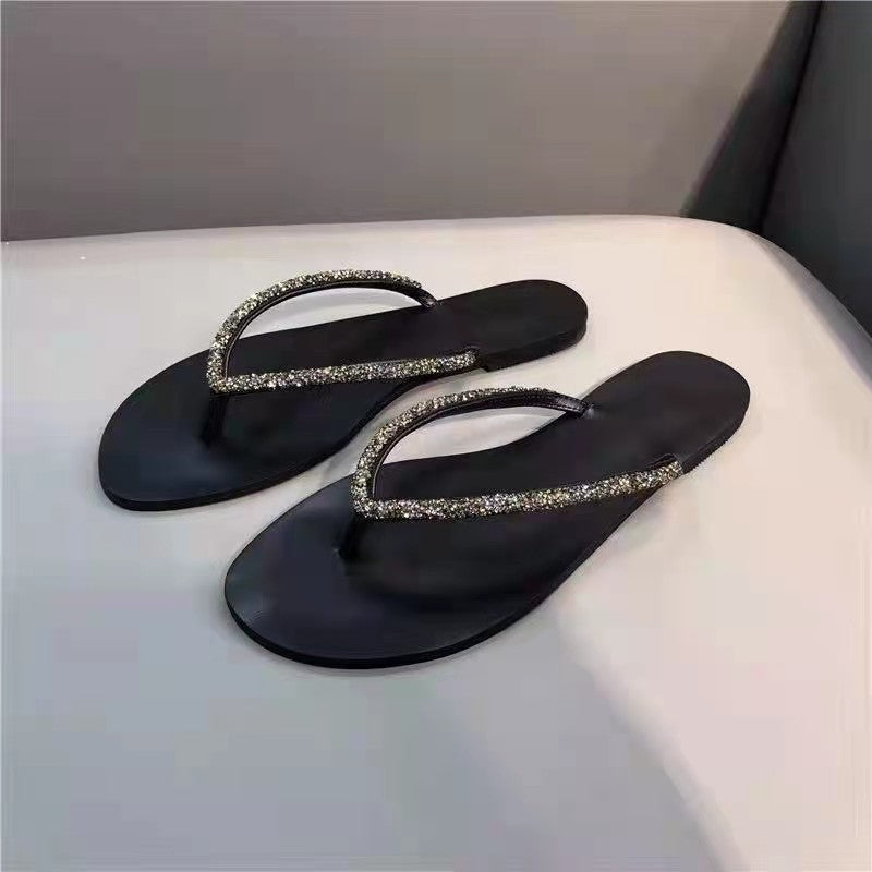 Sommermode: Neue Strass-Sandalen für Damen