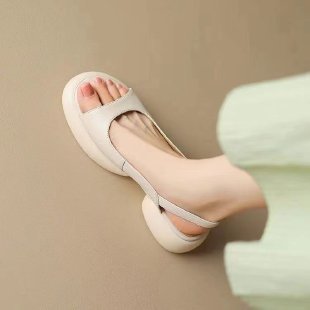 Sommer-Neuheit: Raise The Bottom Sandalen für Damen